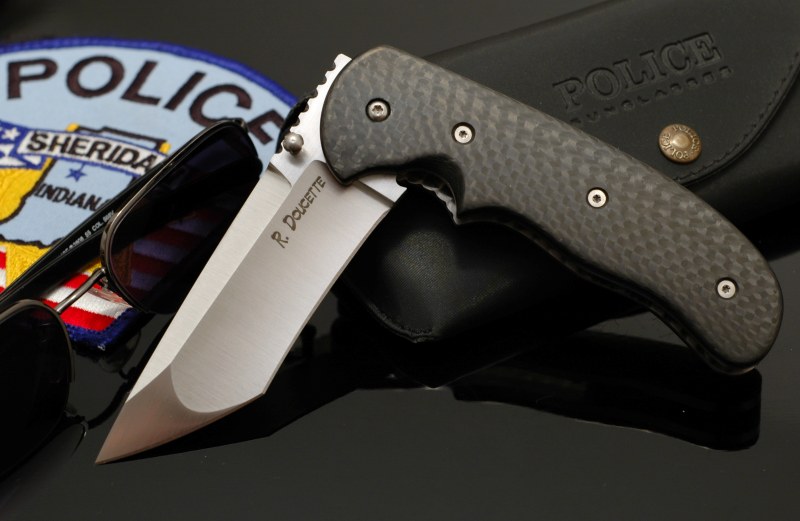 doucette_tanto_02